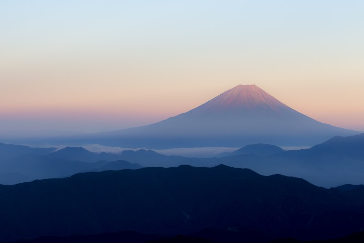 mount-fuji-landscape-in-japan